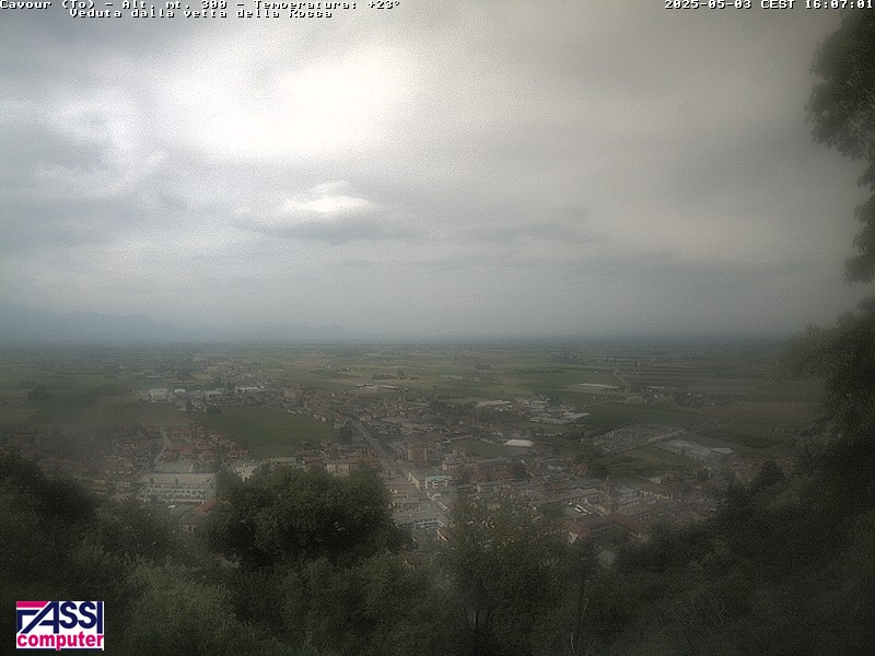 immagine della webcam nei dintorni di Crissolo Pian delle Regine: webcam Cavour